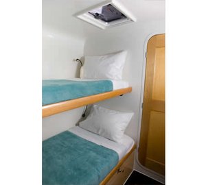 Sailing Catamaran Zenyatta - Bunks