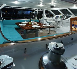 Sailing yacht KE-AMA II -  Cockpit 2