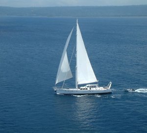 Sailing yacht KE-AMA II -  Cruising