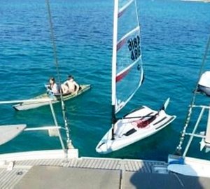 Sailing yacht POINT 02 -  Toys