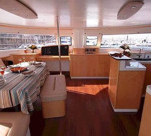 Salina 48 - Salon & Galley