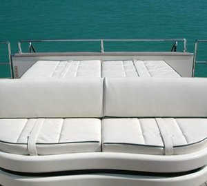 Samarcande Aft Lounging