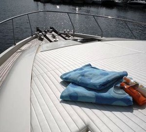 Santana IV of Plymouth -  Forepeak