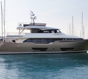 Second Custom Line Navetta 28 Yacht YVONNE