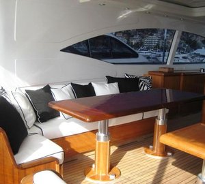 Shaal NurExternal lounge