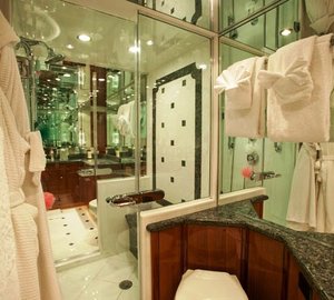 Show Boat -   Master Bath