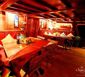 Siam Junk  Dining Salon and Lounge