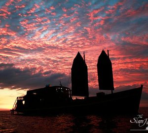 Siam Junk Thai Sun Sets