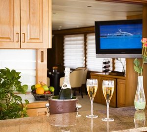 Silent World II Aft bar looking to Saloon