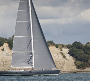 Silvertip superyacht - Photo by Dubois