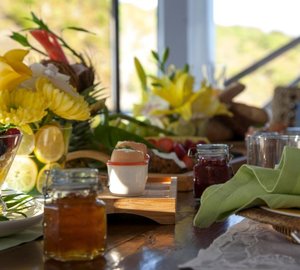 Starfire superyacht - Dining