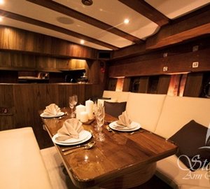 Stereden Ann Esperanz - Formal Dining