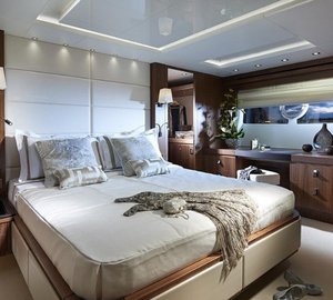 Sunseeker 86 Yacht - Cabin