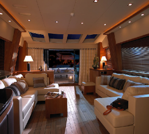 Sunseeker Predator 108 Main Salon