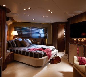 Sunseeker Predator 92 Sport - Owners stateroom
