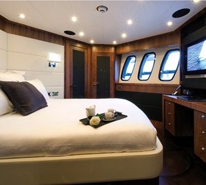 Sunskeeker Black and White - VIP cabin