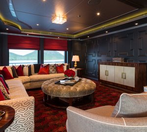 Super yacht INVICTUS - Skylounge - Photo by Jeff Brown