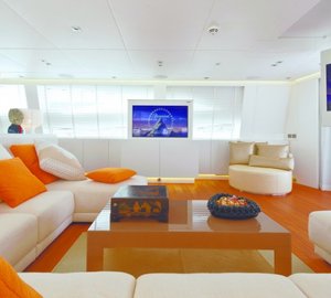 Superyacht Diamond Main Saloon