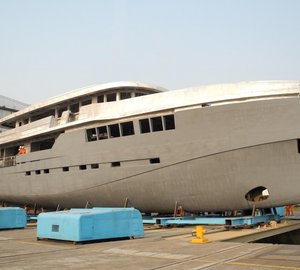 Superyacht Green Voyager - side view