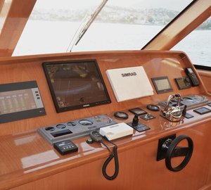 Superyacht NIMIR - Wheelhouse