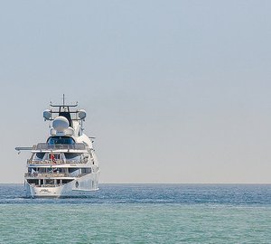 Superyacht YAS - aft view - Photo by Julien Hubert