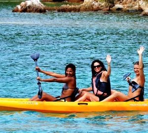 THE CAT AND THE FIDDLE - Kayaking