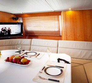 THE CHRISMA -  Dining