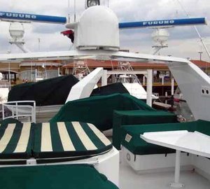 TURNIN LEFT - Sundeck