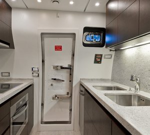 Venere 70S Yacht - Galley-001