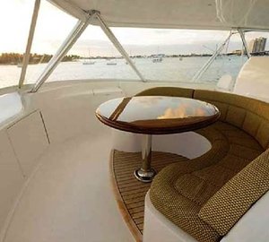 Viking motor yacht MUSTANG SALLY - Flybridge seating