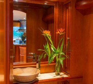 WATERSHED II -  Bathroom