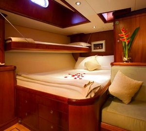 WHIRLWIND - Guest Cabin with Pullman