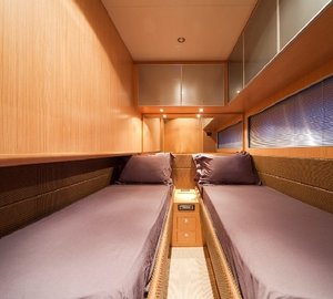 White Lotus - Twin Cabin