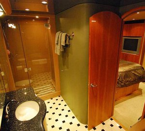 Yacht ADVANTAGE -  Master Ensuite