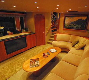 Yacht ADVANTAGE -  Salon View 2