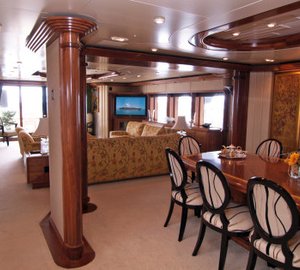 Yacht ALASKA -  Dining and Salon