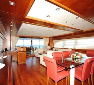 Yacht ANNE MARIE -  Dining and Salon