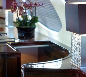 Yacht AWESOME -  Salon detail