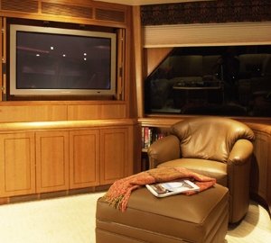 Yacht BESAME -  Main Salon Aft