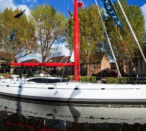 Yacht BILL AND ME -  In Port