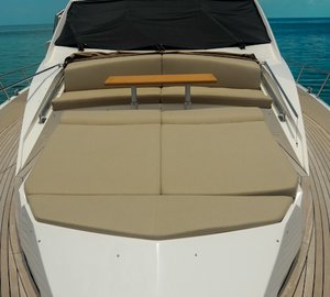 Yacht BIONDA - Foredeck