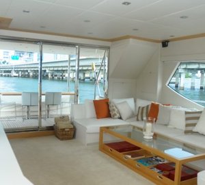 Yacht BIONDA - Salon looking Aft