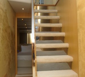 Yacht BIONDA - Stairs