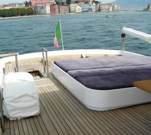 Yacht BLUE LADY - Flybridge Sunpads