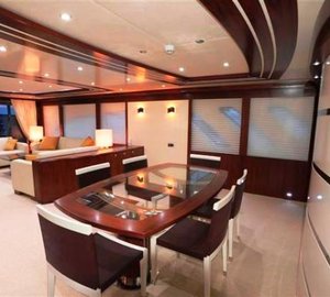 Yacht BLUE SAPPHIRE -  Formal Dining