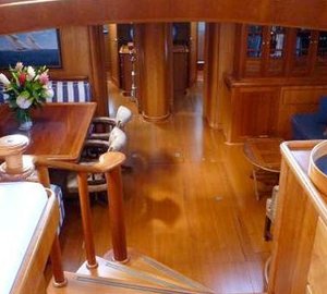 Yacht BOLERO - Main Salon