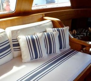 Yacht BOLERO - Pilot House