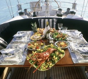 Yacht CAMPAI - Cockpit Alfresco Dining