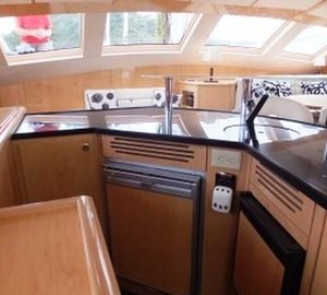 Yacht CATTITUDE -  Service Bar