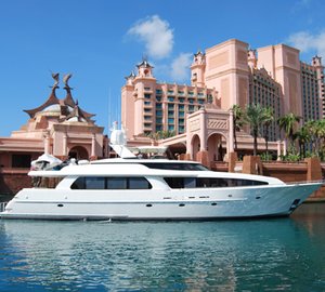 Yacht CHILDS PLAY - Main